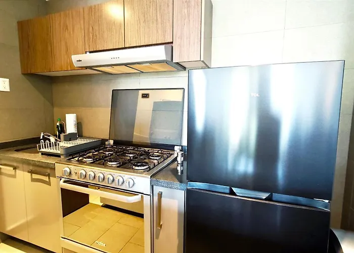 Stylish Polanco Pool, Gym, Terrace & King Bed Apartment *