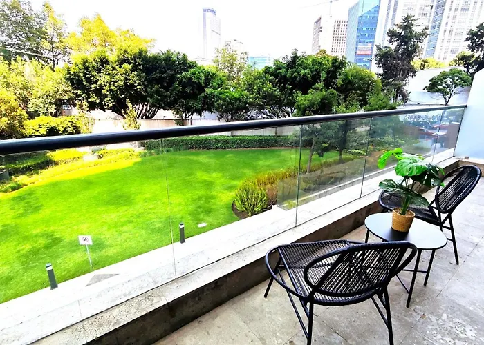 Apartment Stylish Polanco Pool, Gym, Terrace & King Bed