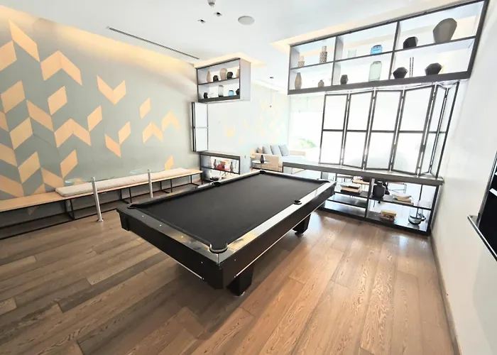 Stylish Polanco Pool, Gym, Terrace & King Bed *