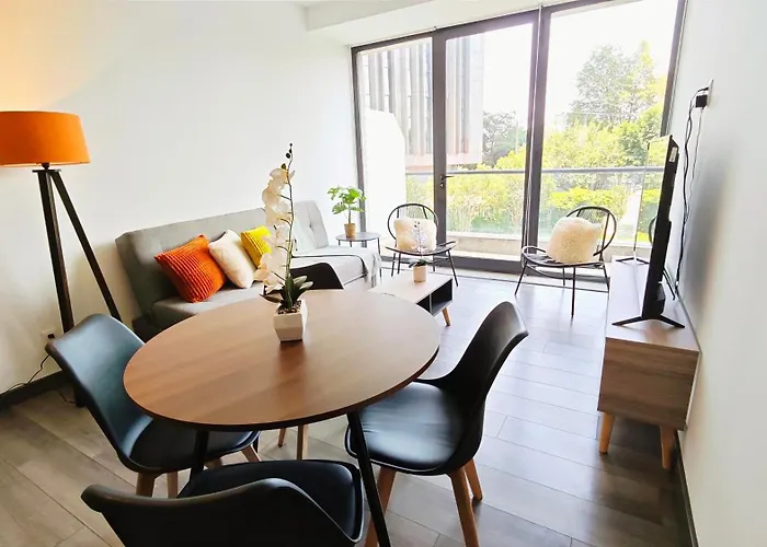Apartment Stylish Polanco Pool, Gym, Terrace & King Bed Mexico City